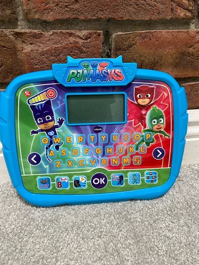 Leapfrog Leapstart with books also other tablets