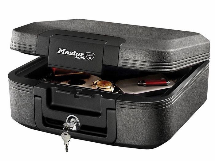 masterlock fireproof safe