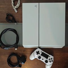 PlayStation 4 PS4 500GB Disc Version
