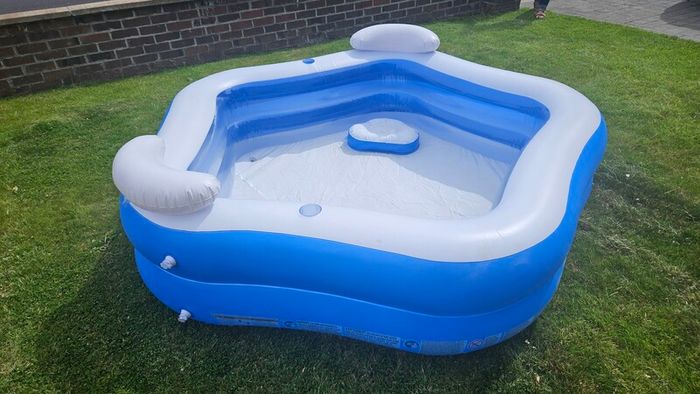 Inflatable 2 Seater Paddling Pool