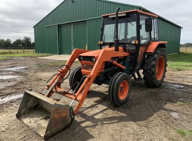 Kubota L345DT Tractor with Front Loader & Bucket