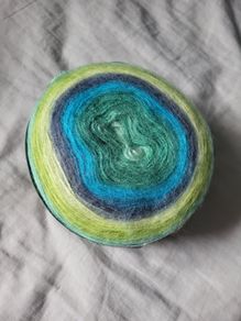 Hobbii Wool Cake 150g gradient knitting crochet yarn