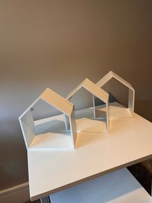 Set of 3 house shaped wall shelves