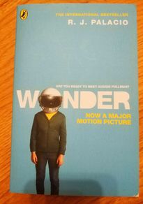 R. J. Palacio Wonder book