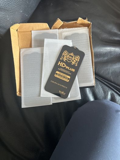 iPhone 13/13PRO/14-screen protector