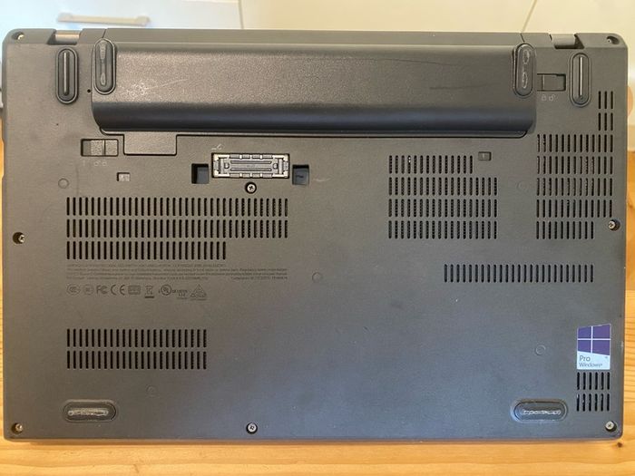 Lenovo ThinkPad X270