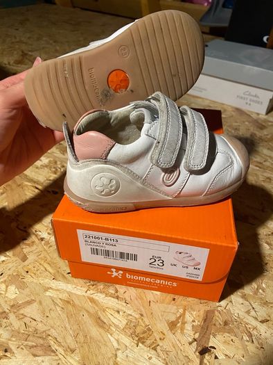 Toddler shoes