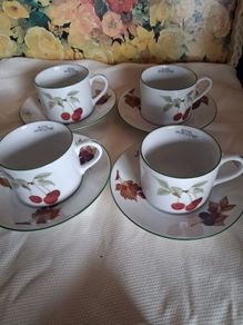 Royal Worcester "Evesham"