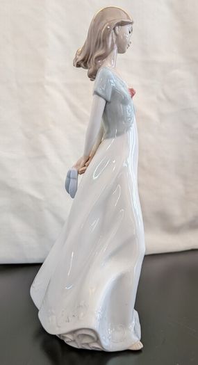 NAO by Lladro 1450, Truly in Love, Vintage Porcelain Ballerina Figurine Spain