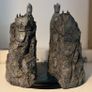 Weta The Argonath Environment The Lord of the Rings/Middle-Earth Statue Image 3