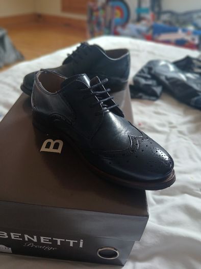 Boys shoes