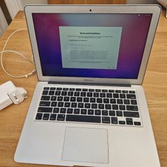 Apple Macbook Air 13"  i7 High spec