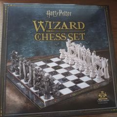Harry Potter Wizard Chess Set by The Noble Collection - Mint Condition Complete