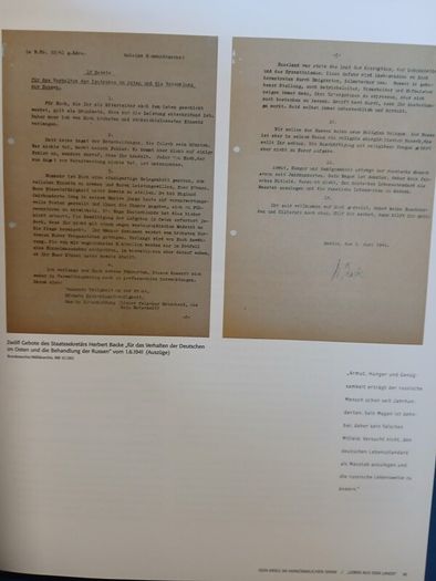 Verbrechen der Wehrmacht, German language book