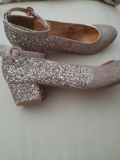 girls monsoon shoes