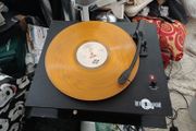 Retro record player with Bluetooth
