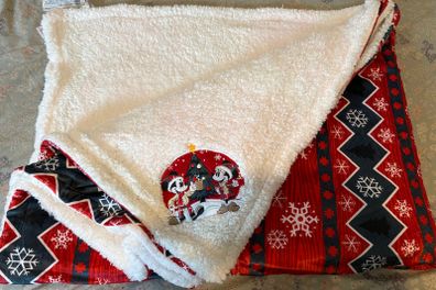 Disney store Mickey and Minnie Mouse blanket