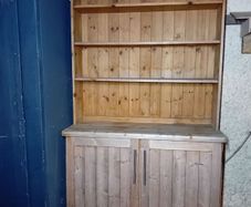 pine dresser