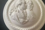 Reduced limited edition Villeroy and Boch Montclair Blanc collection piece