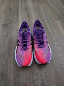 Asics Megablast (UK 10/EU 45)