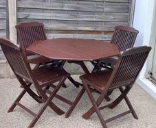 Wooden Garden Table & 4 Folding Chairs Set