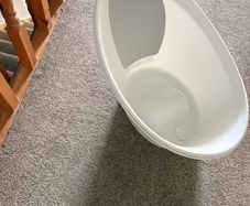 Shnuggle Baby bath