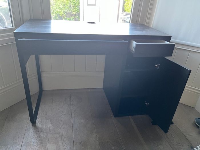Computer Desk
