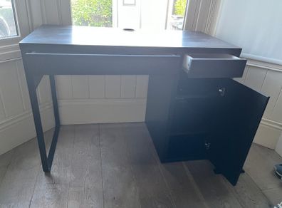 Computer Desk