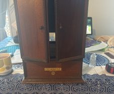 Antique 1920s  Gecophone wooden cabinet