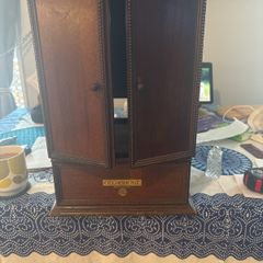 Antique 1920s  Gecophone wooden cabinet
