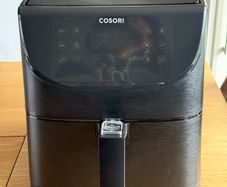 COSORI 5.5L Smart Air Fryer with app control
