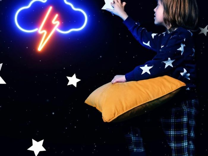 Neon Sign, Acrylic Cloud Lightning Led Neon Light Wall Light Led Wall Decor, Battery or USB Powered Light Up Acrylic Neon Sign for Bedroom, Kids Room, Bar, Party, Christmas (FREE POSTAGE)