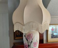 Table lamp