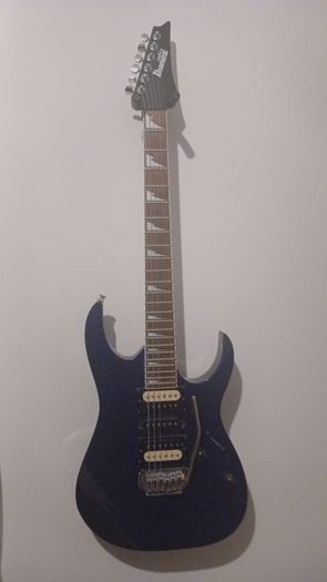 electric guitar