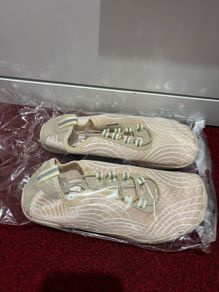 barefoot shoes