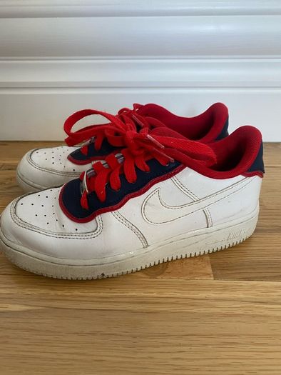 Nike Air Force 1