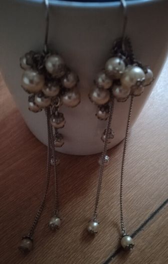Vintage drop pearl earrings