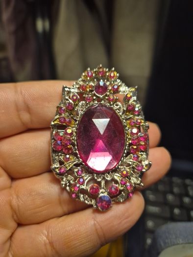 Vintage Brooch