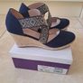 Ladies Lotus Wedge Sandles - New Image 2