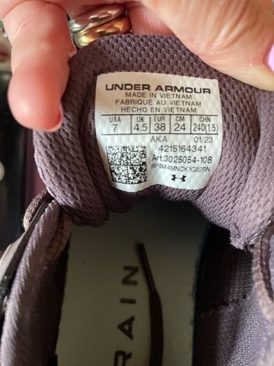 brown trainers