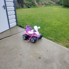Kids electric quad