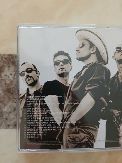 U2  CD  - The Best Of 1990-2000