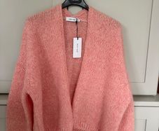 Knitwear designer Knit-Ted mixed fabric wool and alpaca and acrylic soft cardigan in a candy pink colour BRAND NEW