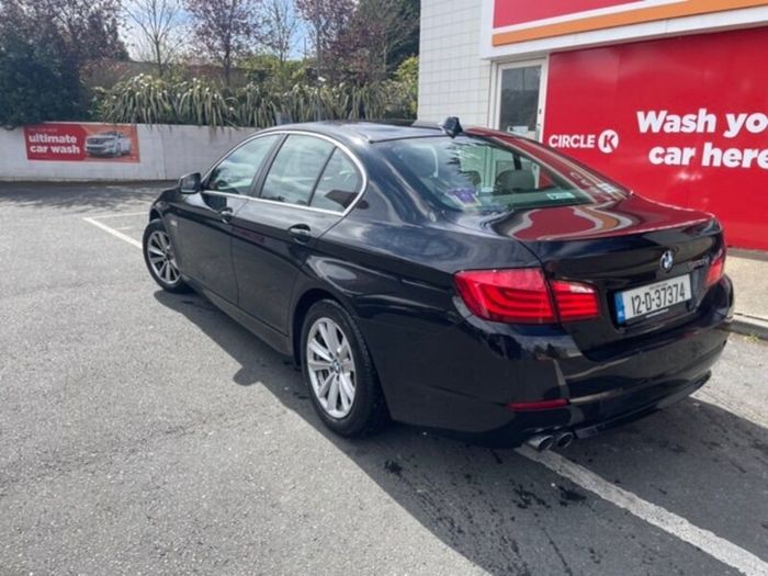 BMW 5-Series 2012