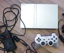 SONY PlayStation 2 PS2 Slim