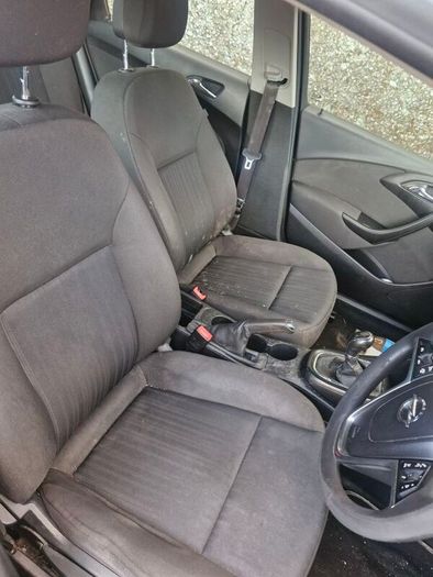 152 Opel Astra Breaking 1.7D