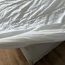 4 Seasons king size luxury duvet - All seasons duvet in very good condition, barely used Image 4