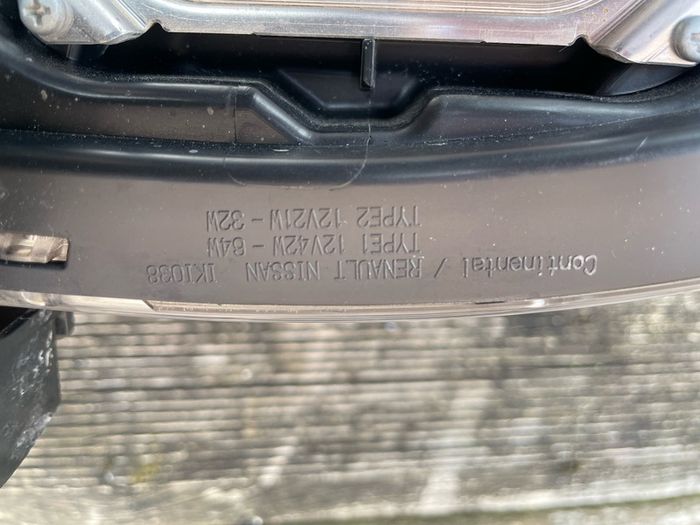 Nissan Leaf Headlight Driver side 2019