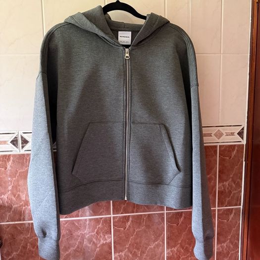 Bershka Hoodie - Size L