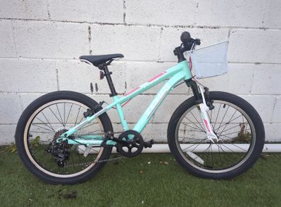 Girls bike